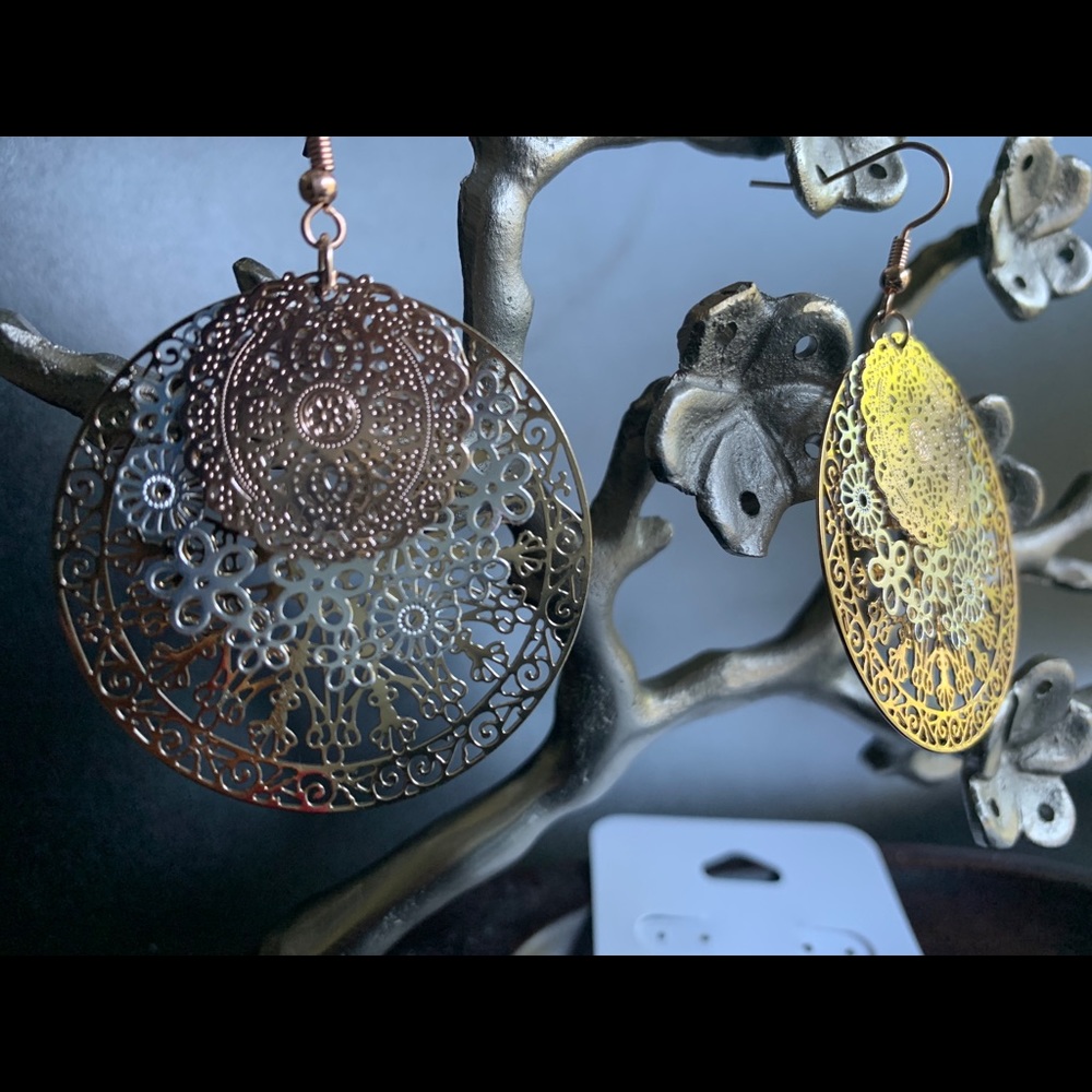 🌷Icing Gold & Silver Earrings🌷